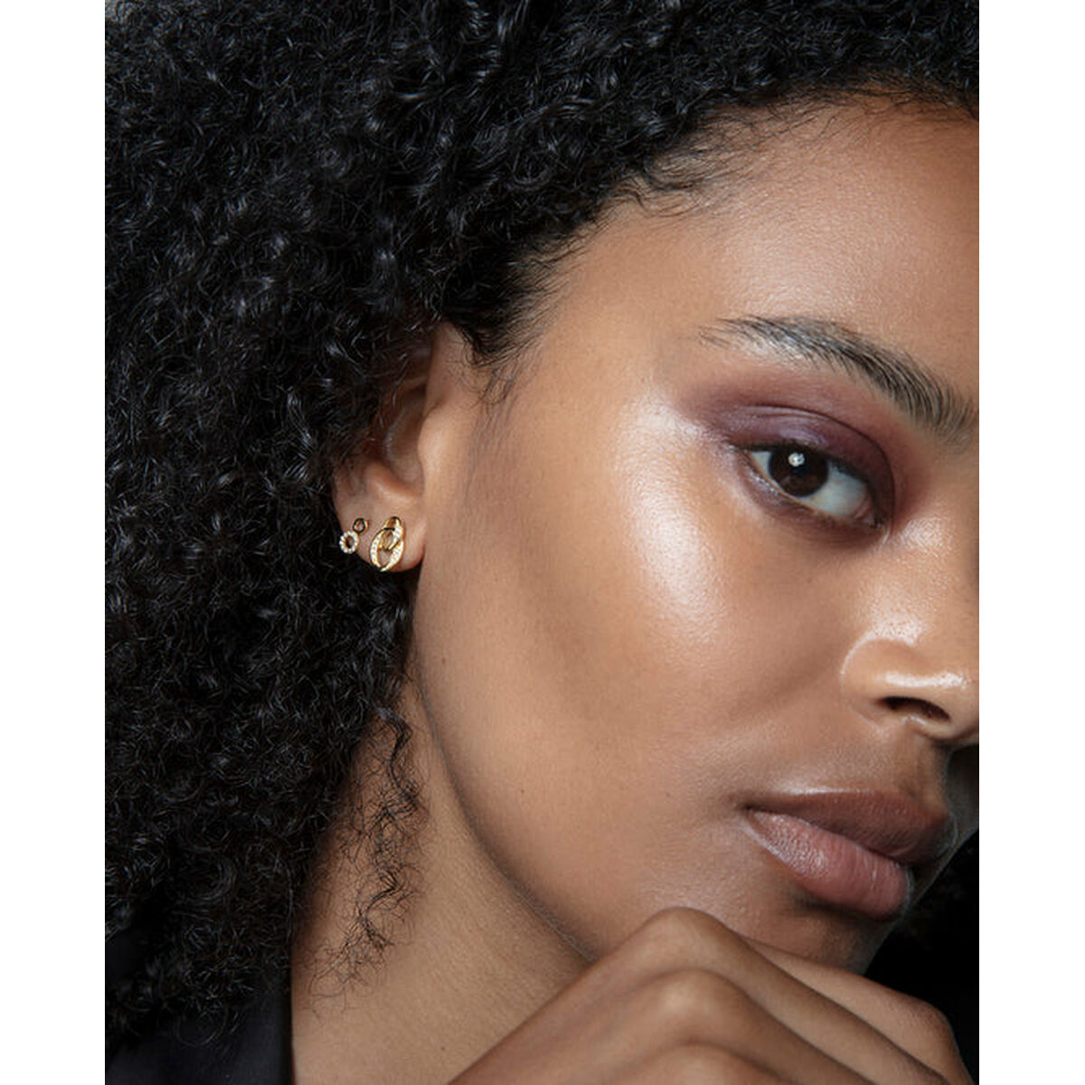 V3H876BCA2628E49465637DA36C9AAB658DR6819290P2