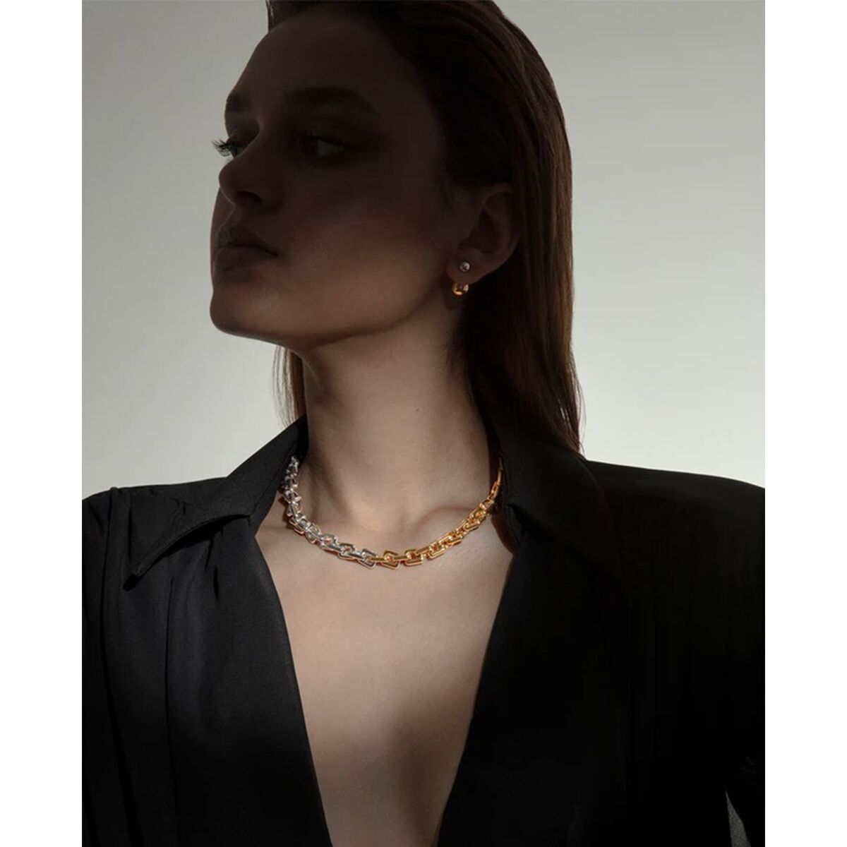 V3H0F1C4101D65692E5FE1A339D66ADA45AR6819215P2