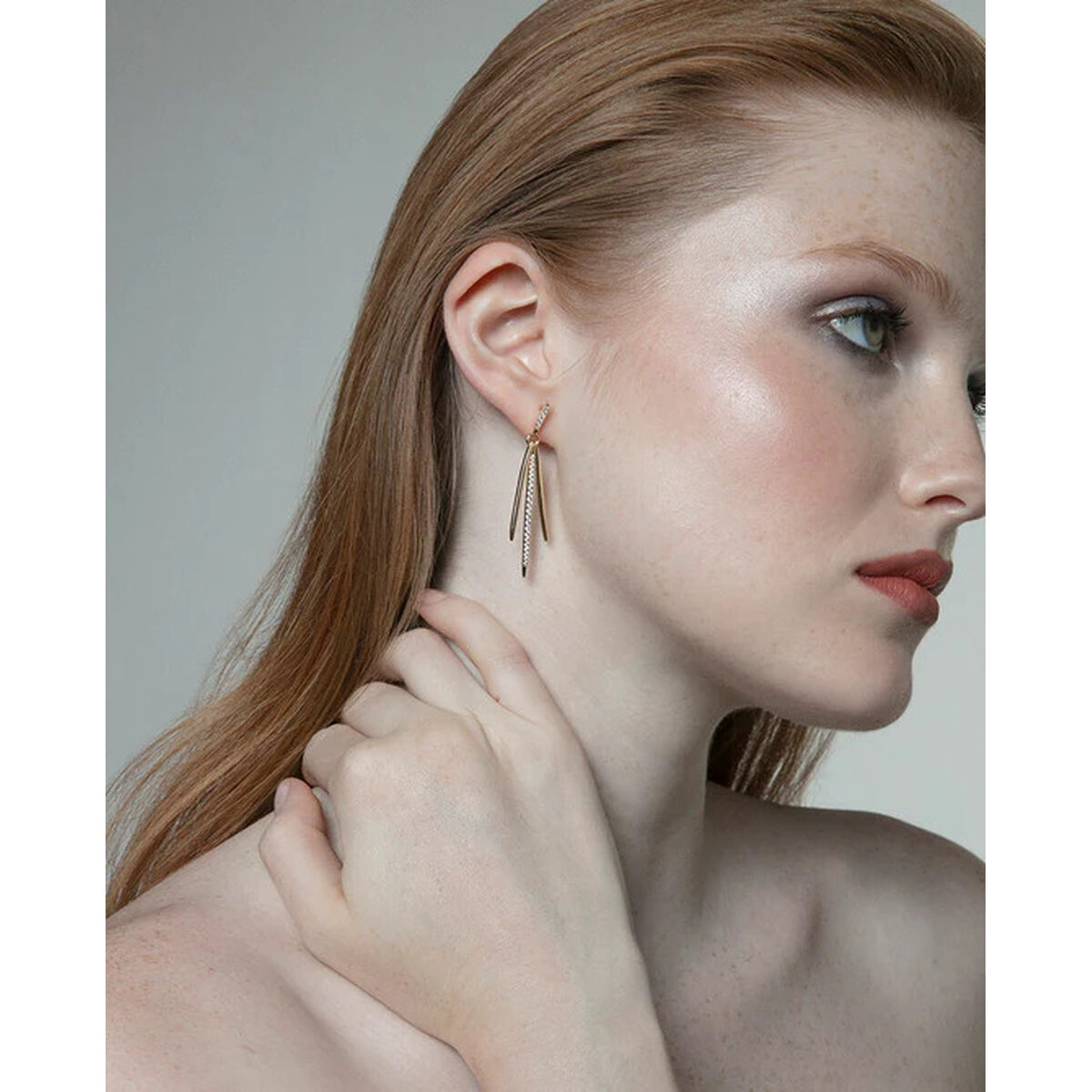 V3HEA199B09F4E484BBE674F7A77DC7E521R6819257P2