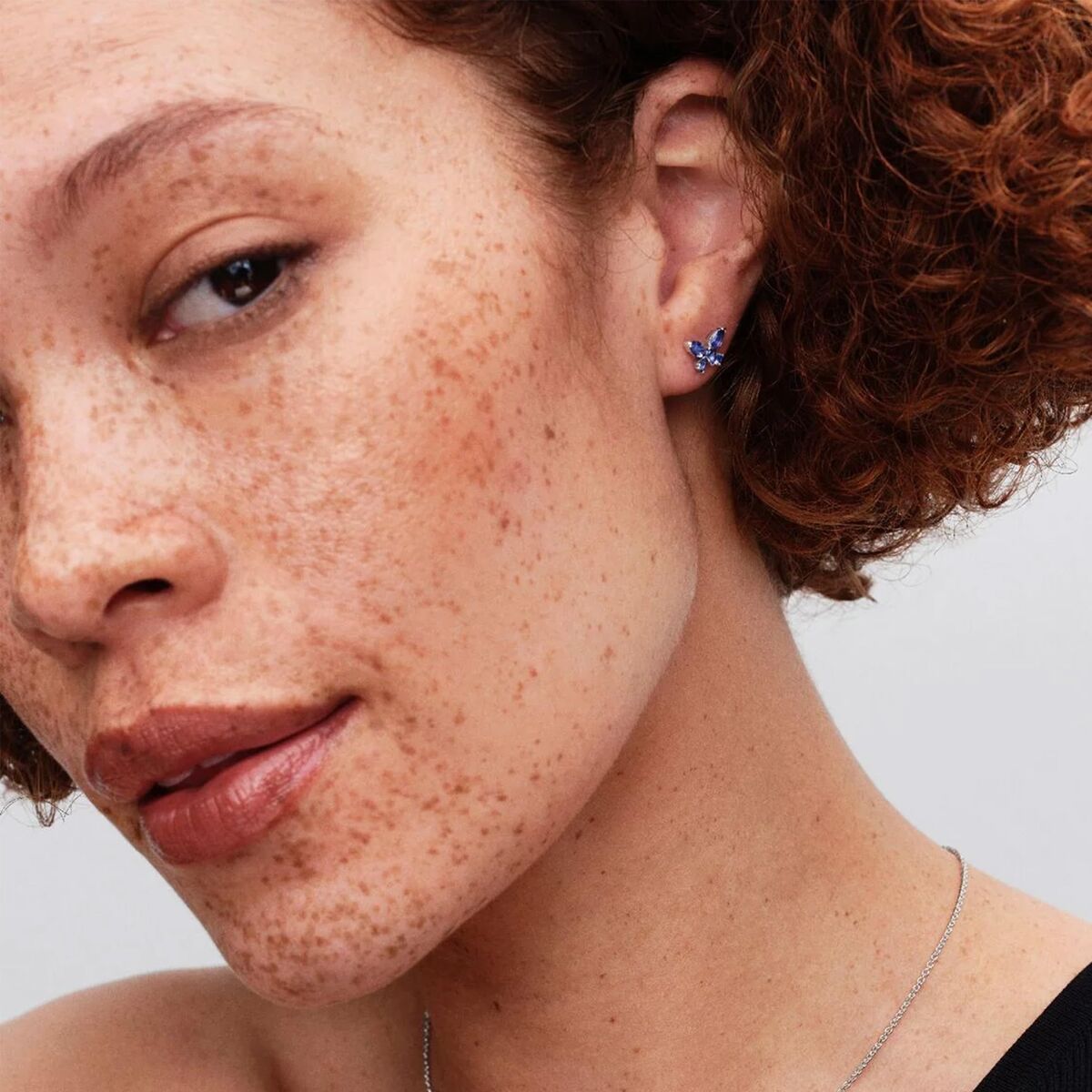 V3H029B899FBA531FB048D5BFF06CE49186R7514925P5