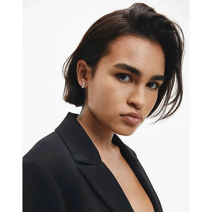 V6H9F0F7B59EA87BC2975C2980DD1D0D8ECR4206036P3