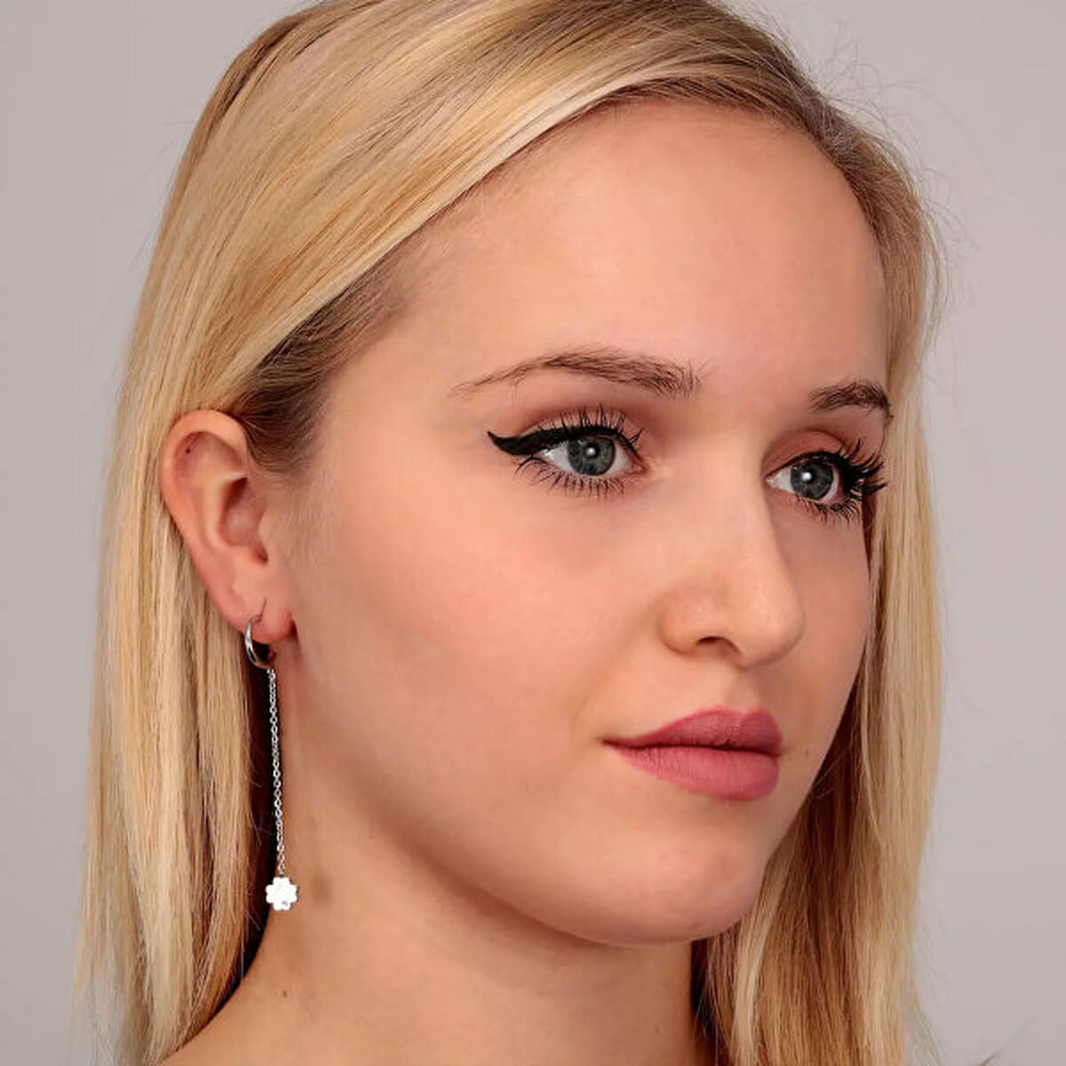 V8H85CA89915B36E85593A154D076EA8411R3692714P5