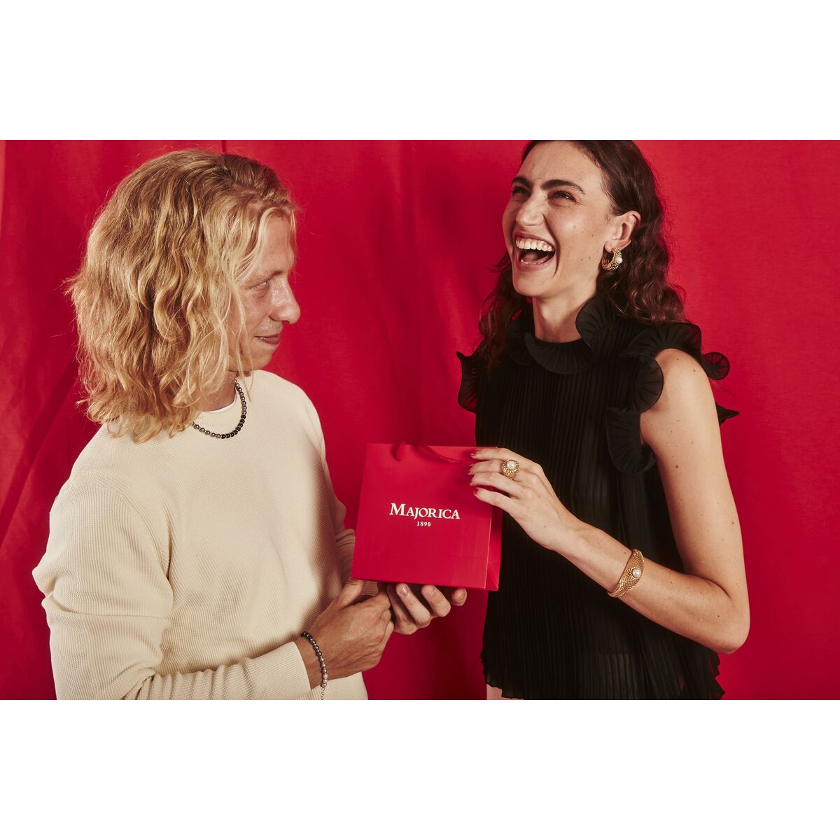 V5H3CD989060A40EFECECE80383DD137D09R4568229P6