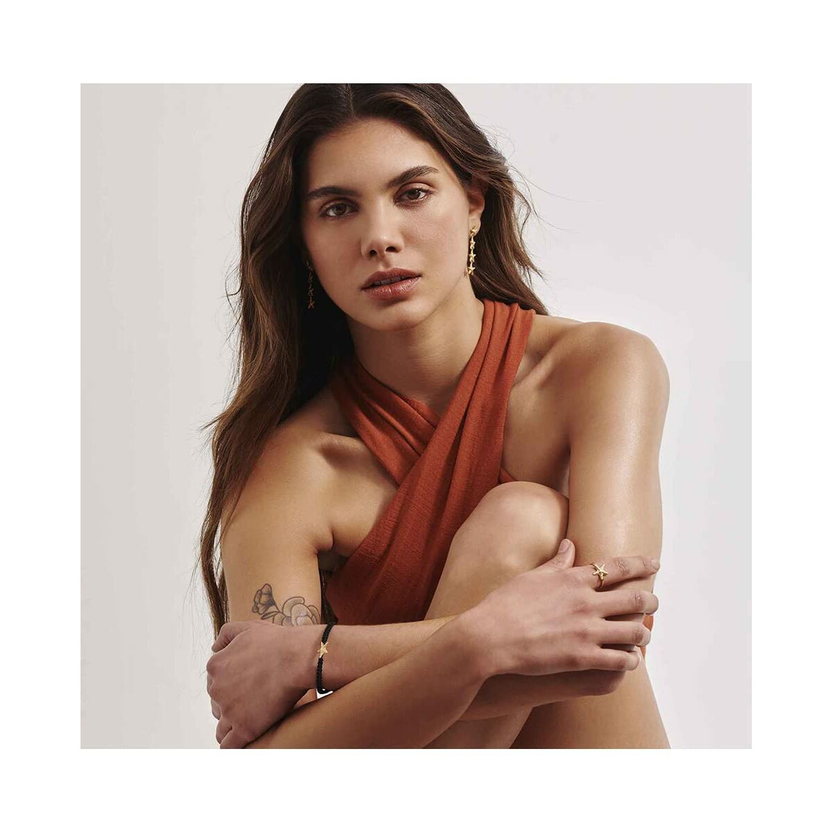 V6H1422F2F26A38706887E36B2EB8FFFAEDR4243658P3