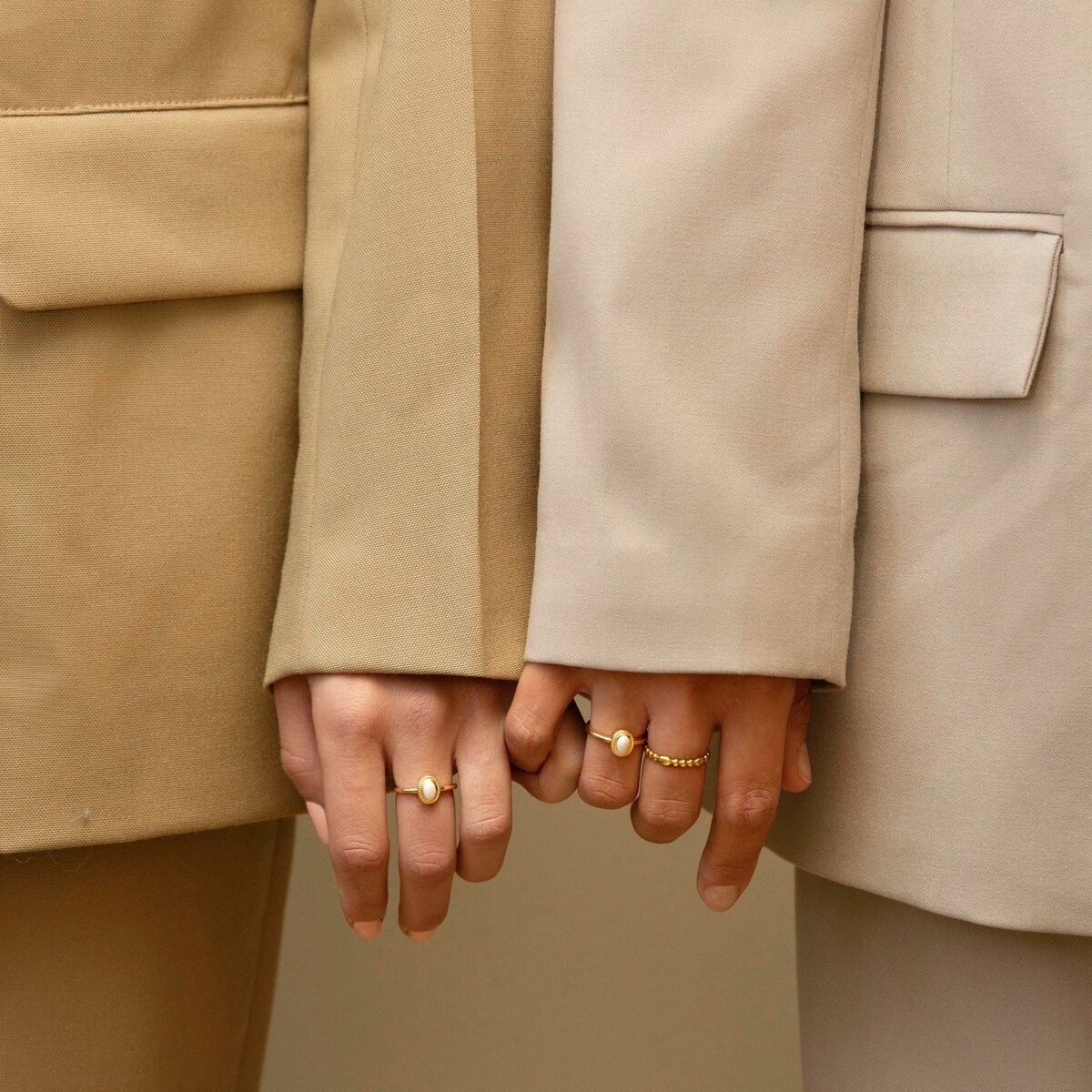 V4H4C6487E9227AA981E6BFE13F161A4142R6186378P6